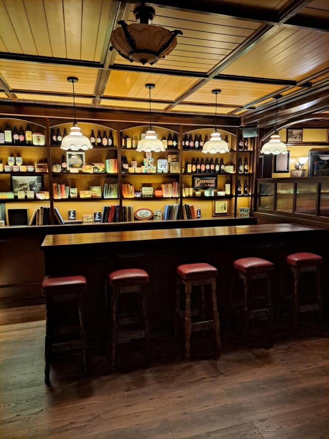 The Coachmans Hotel